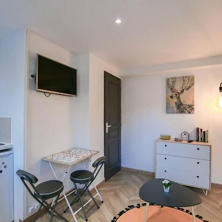 Instant Fleury, Studio Cosy Avec Jardin Secret Barbizon Exterior foto